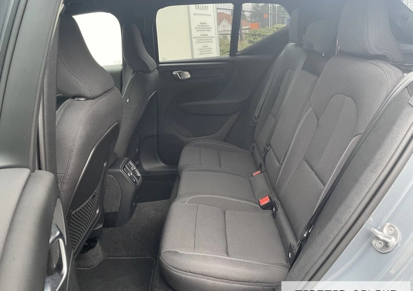 Volvo XC 40 cena 149900 przebieg: 14225, rok produkcji 2022 z Warszawa małe 529